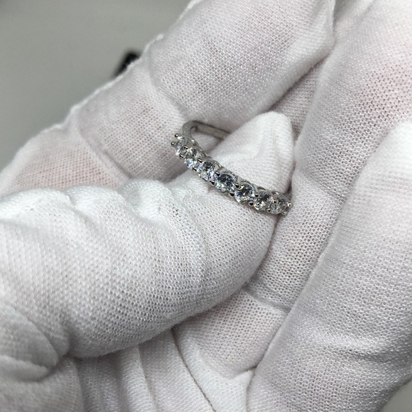 Ailmay Fine Jewelry Stirling Silver and Dazzling Zircon Ring Size 7 - Picture 10 of 13